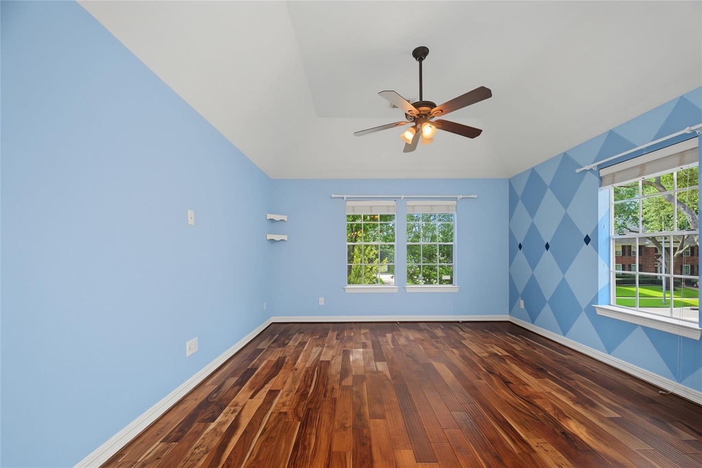 4802 Yorkshire Street - Photo 34