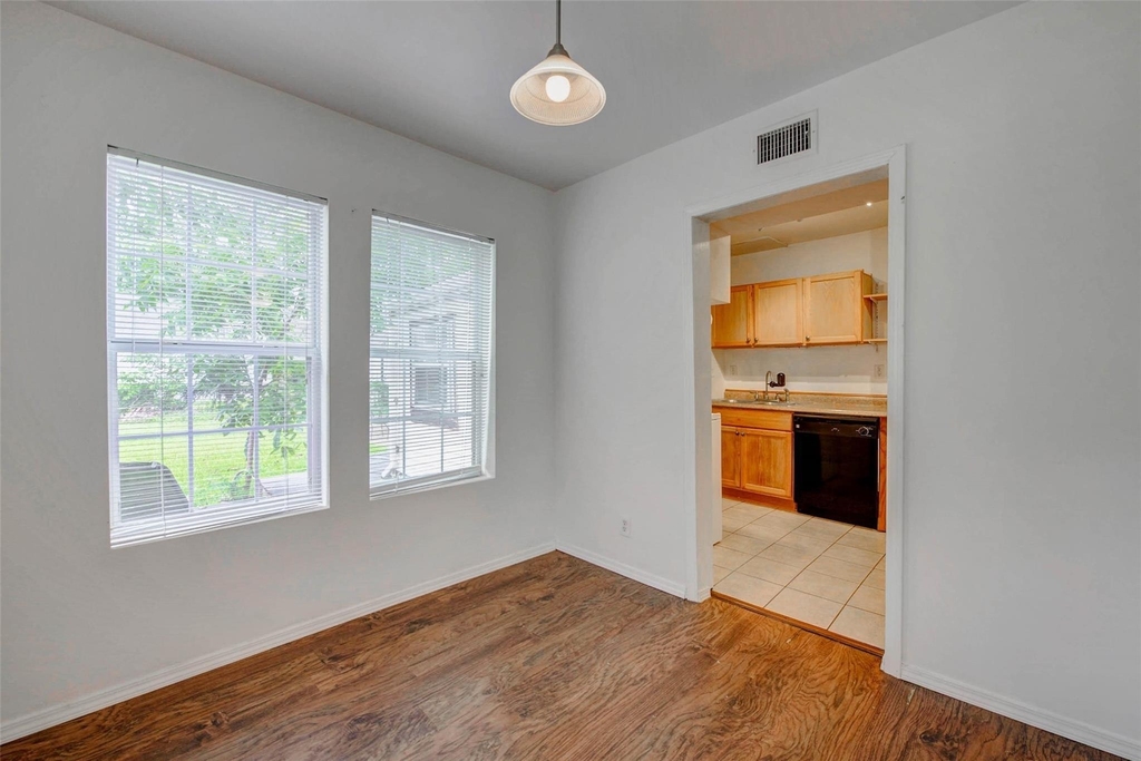 5642 Mccormick Street - Photo 5