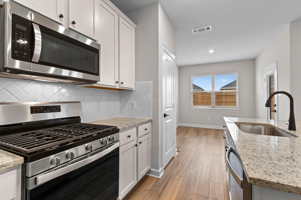 1127 Campside Drive - Photo 4