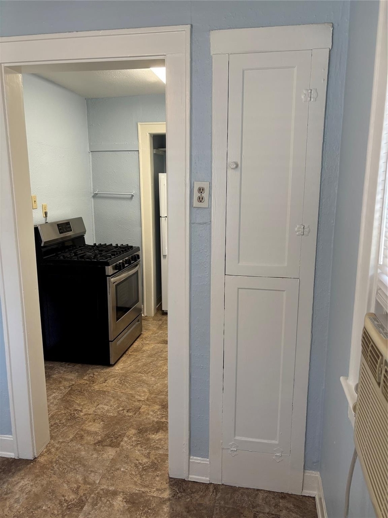 4306 Pease Street Street - Photo 8