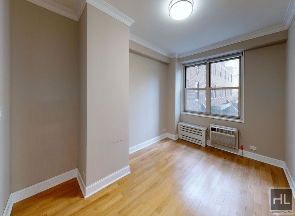 Harrison Street - Photo 2