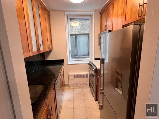 East 34 Street - Photo 1
