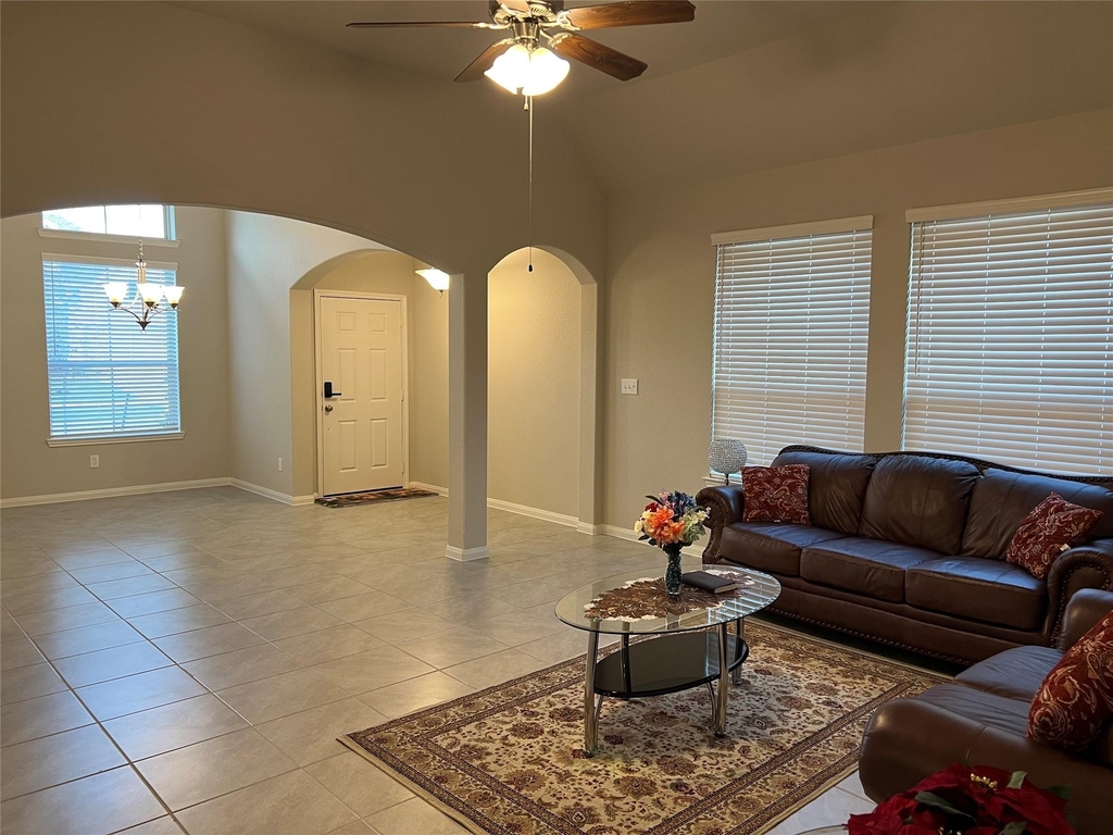 2923 Painted Sunrise Trail - Photo 7