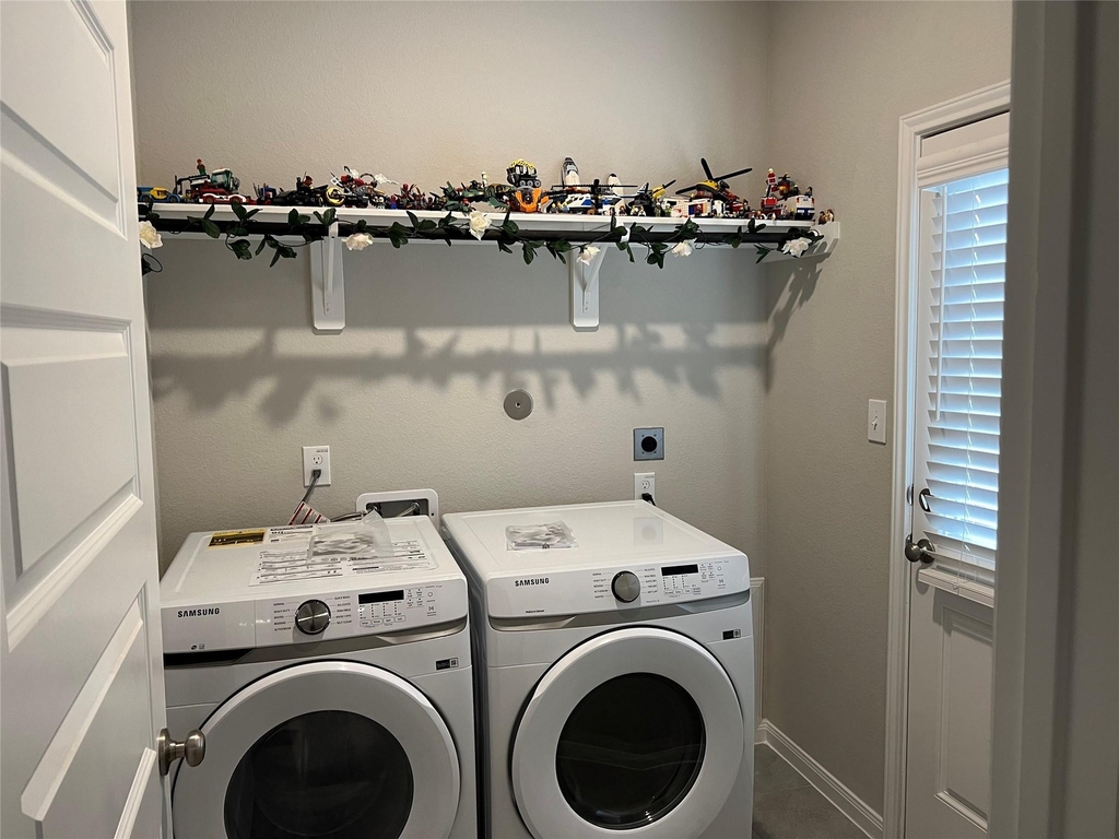 2923 Painted Sunrise Trail - Photo 18