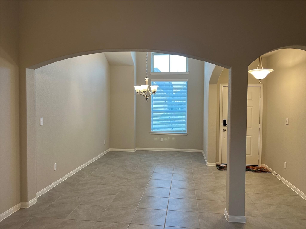 2923 Painted Sunrise Trail - Photo 8