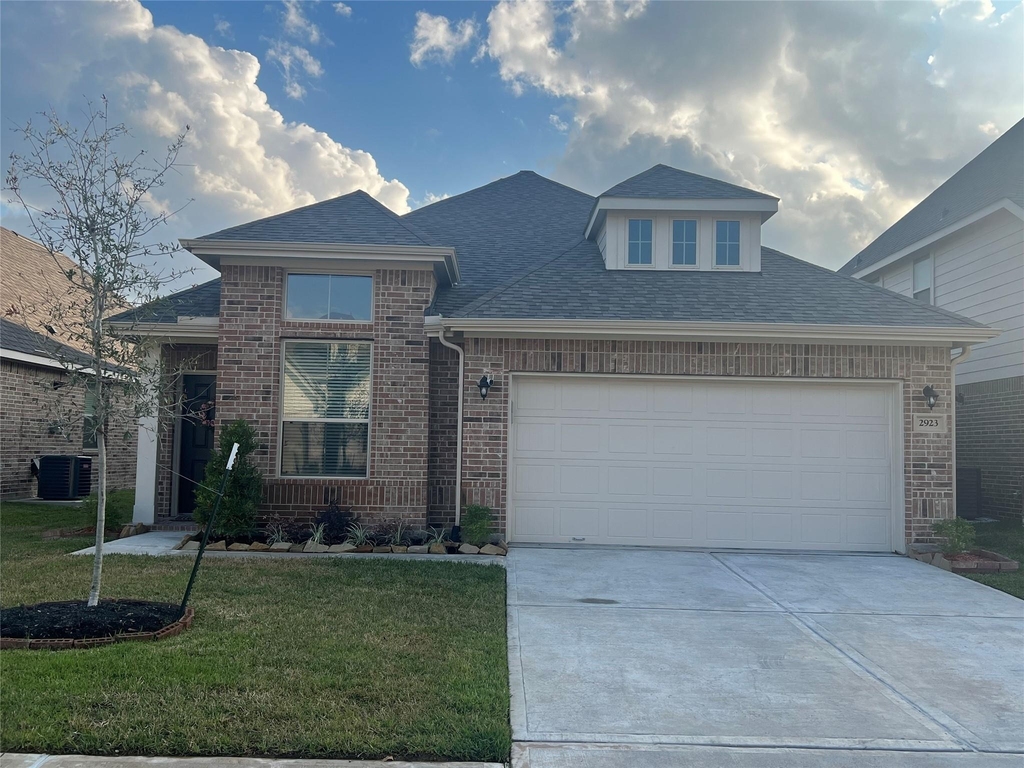 2923 Painted Sunrise Trail - Photo 2