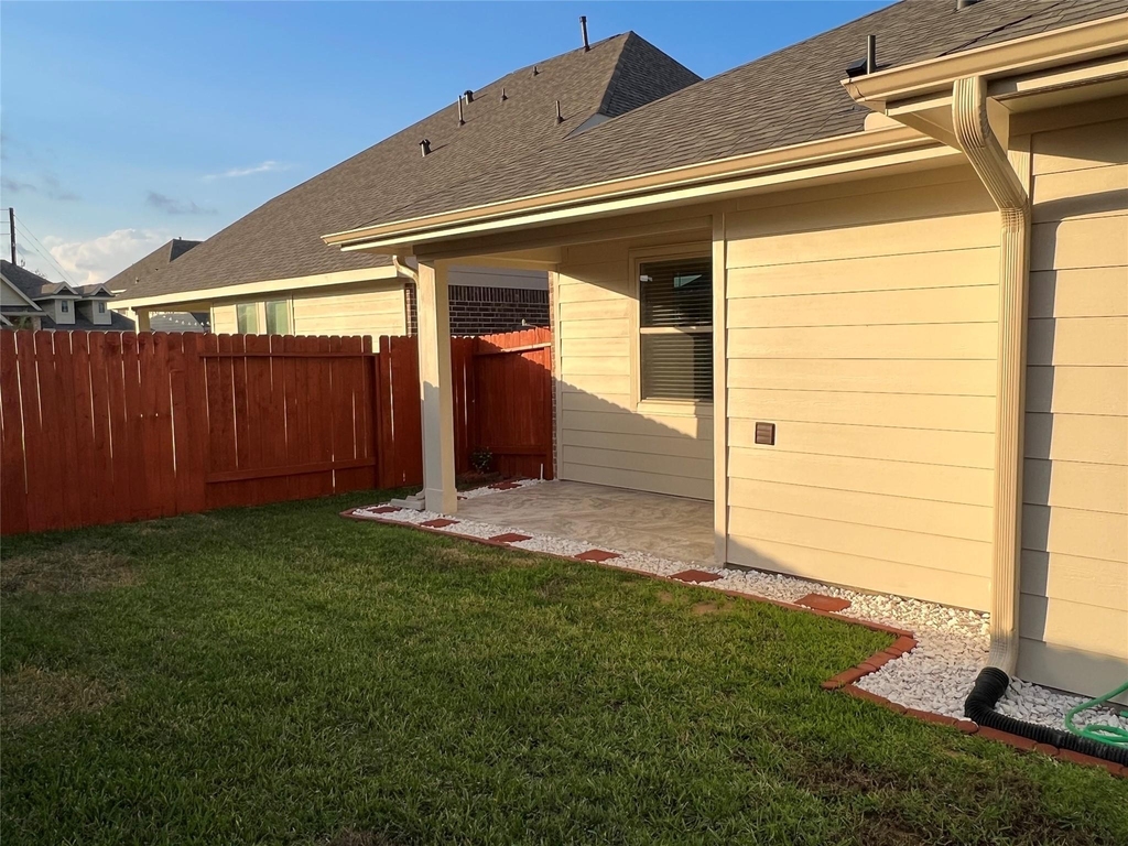 2923 Painted Sunrise Trail - Photo 27