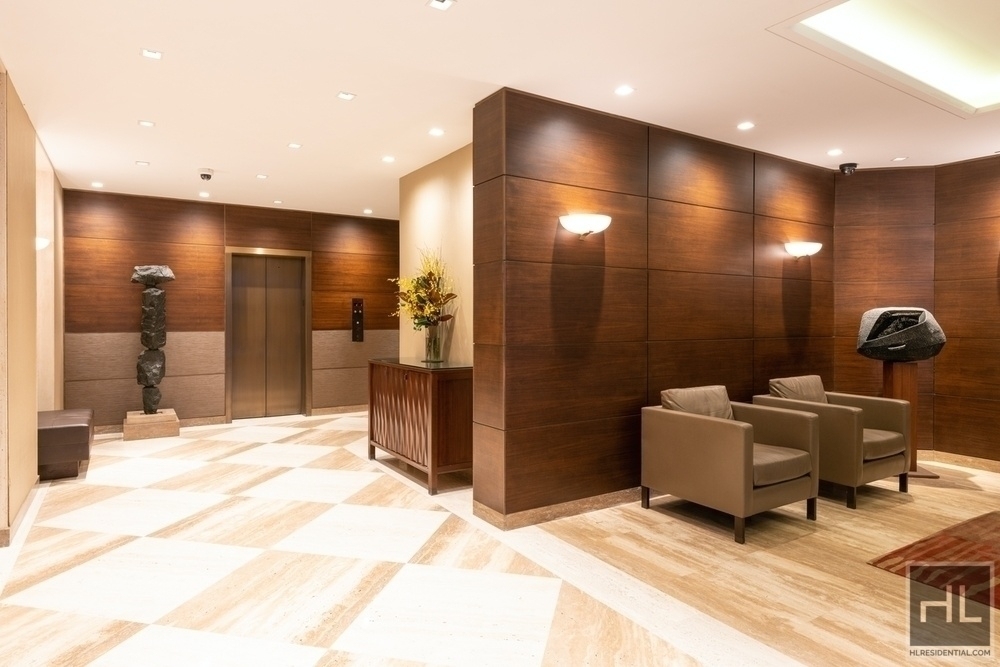 East 72nd Street - Photo 11