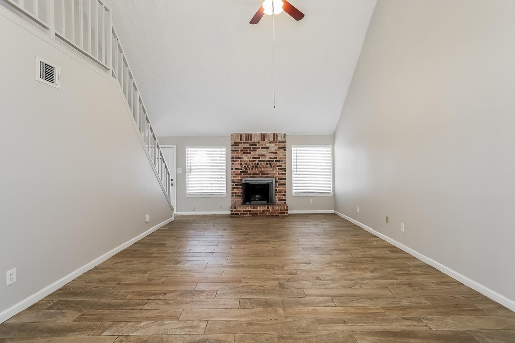 20239 Misty Pines Drive - Photo 3