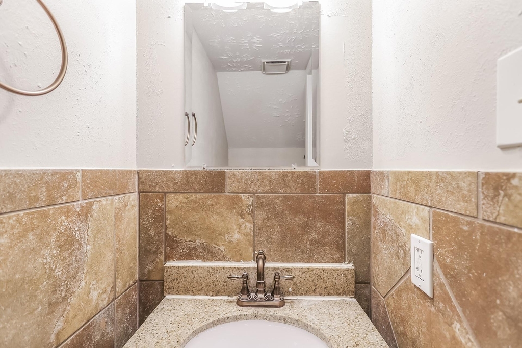 20239 Misty Pines Drive - Photo 12