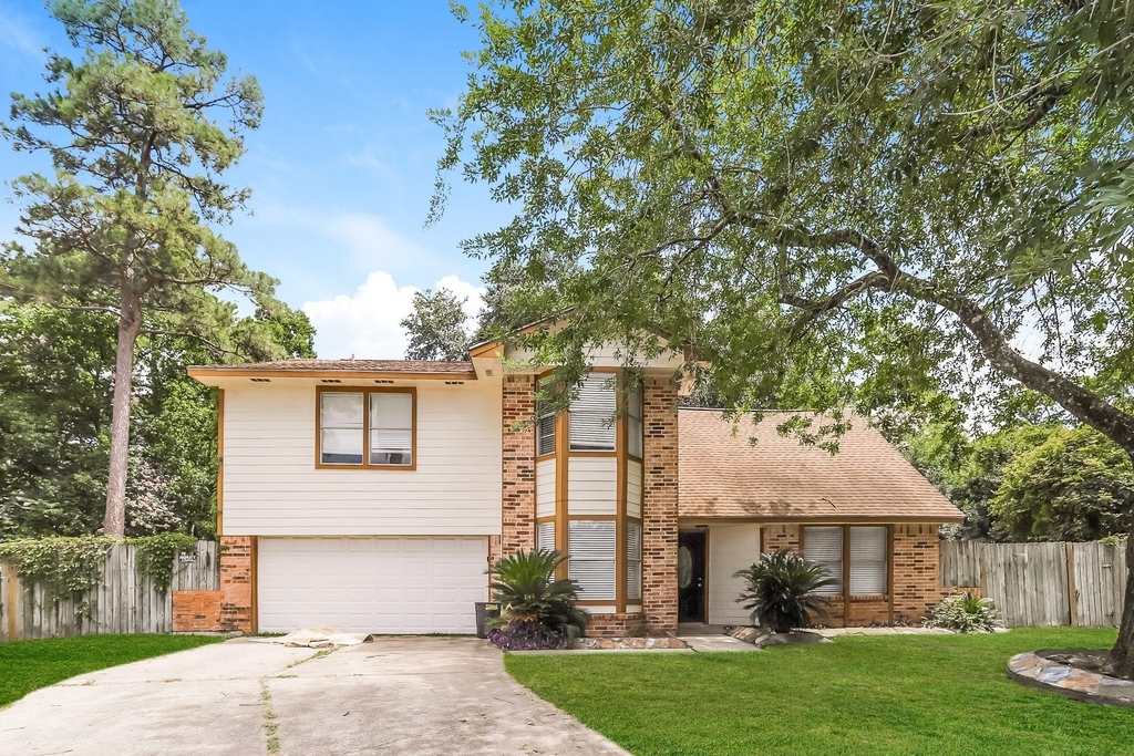 20239 Misty Pines Drive - Photo 0