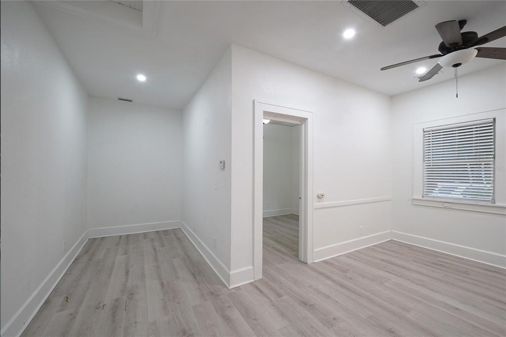 1121 Cherry Street Ne - Photo 6