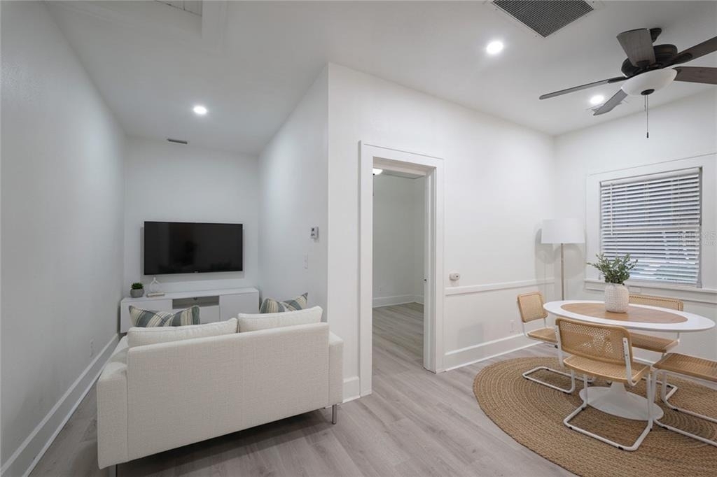 1121 Cherry Street Ne - Photo 5