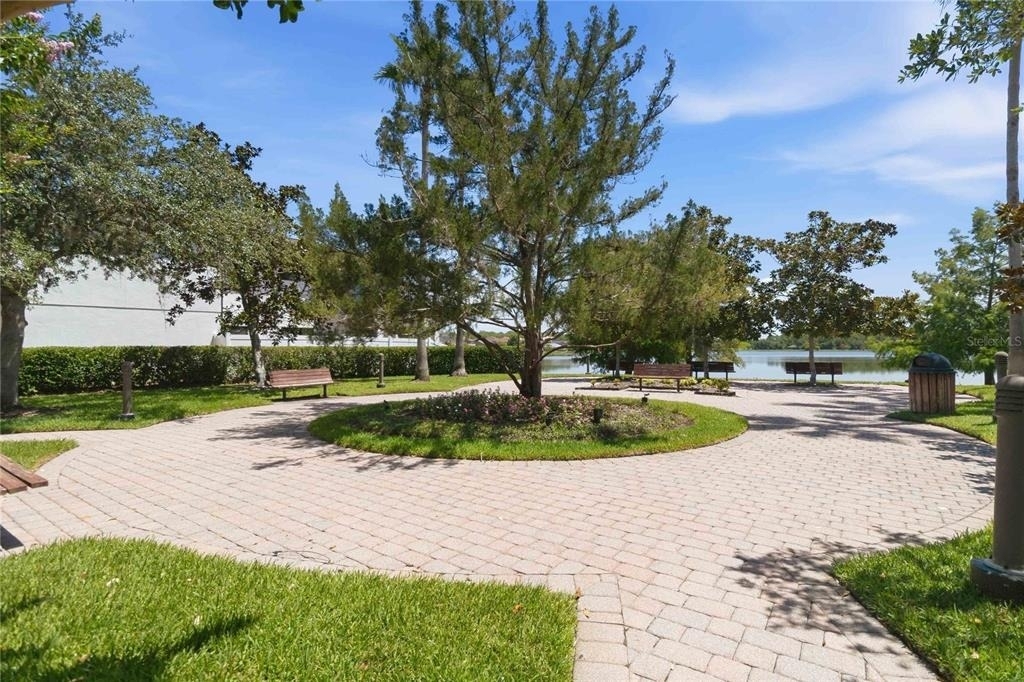 10546 Green Ivy Lane - Photo 48