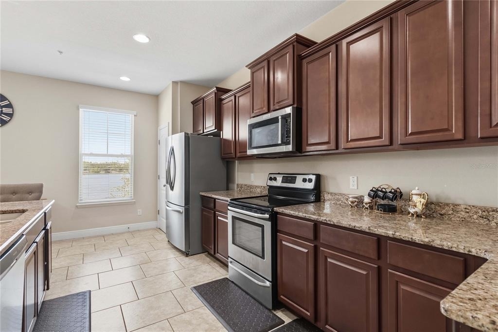 10546 Green Ivy Lane - Photo 20