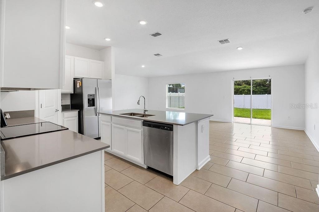 1238 Fury Street - Photo 4