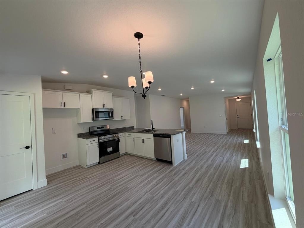 2230 Nw 23rd Loop - Photo 2