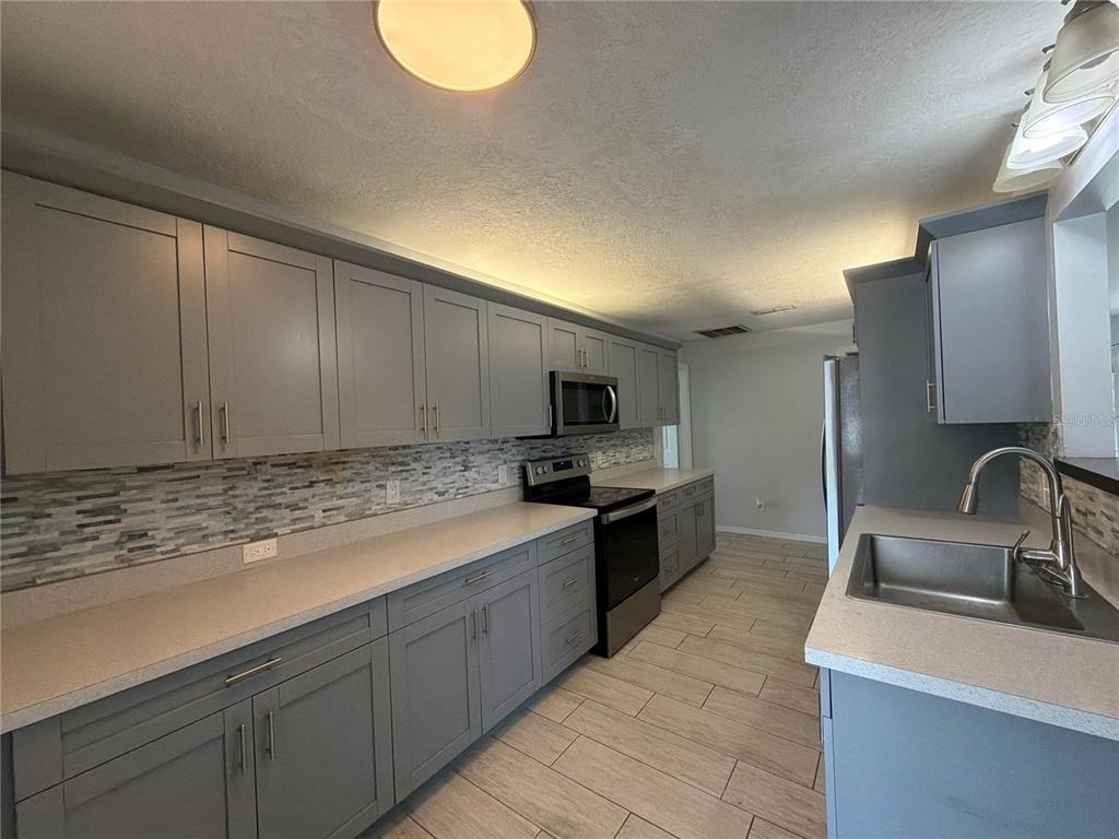 10024 Sw 73rd Terrace - Photo 8