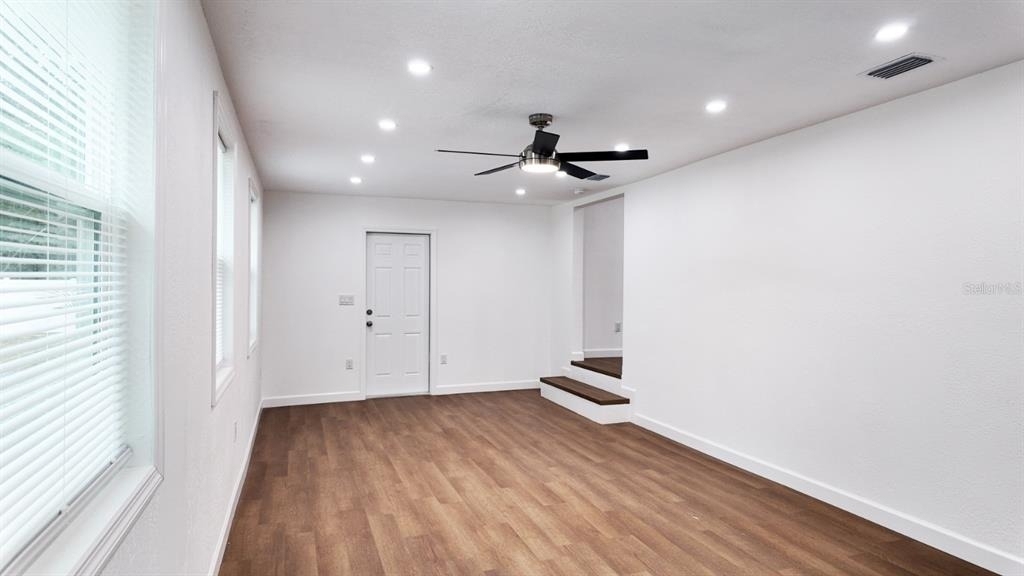 2607 Ne 140th Street - Photo 8