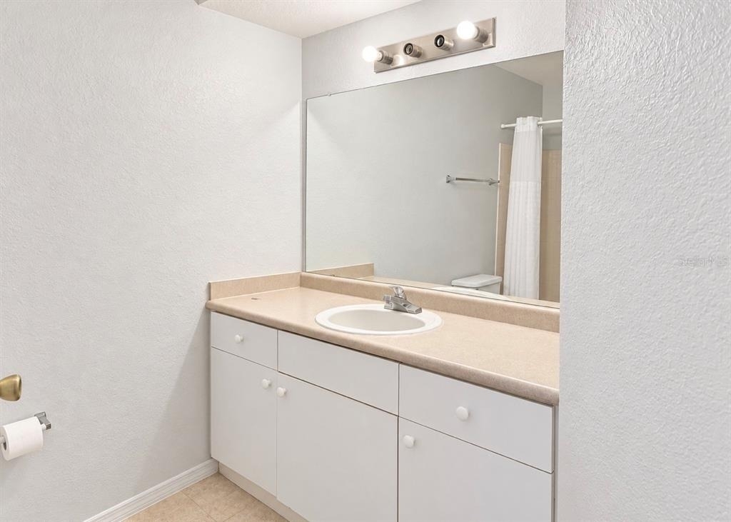 2302 Midtown Terrace - Photo 2