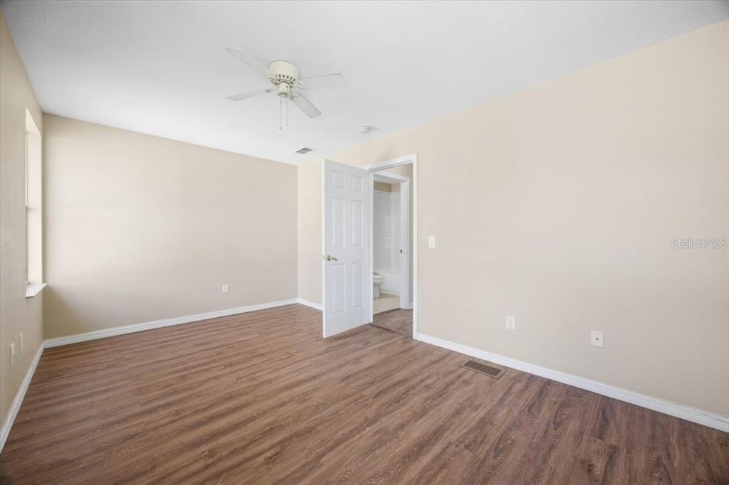 207 Australian Way - Photo 18