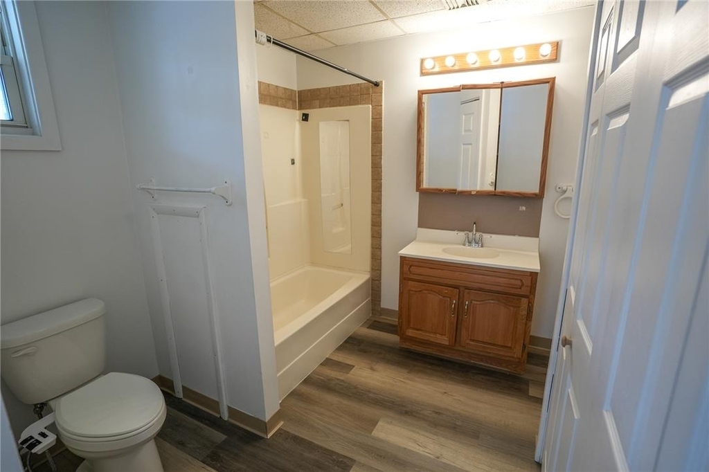 362 Delaware Avenue - Photo 15
