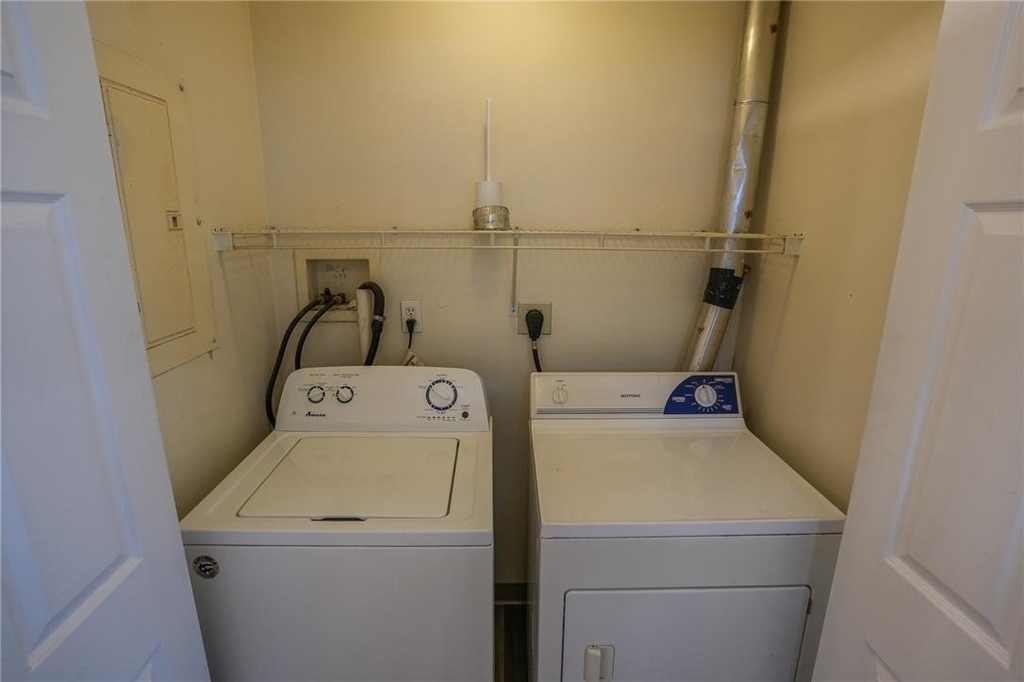 362 Delaware Avenue - Photo 17