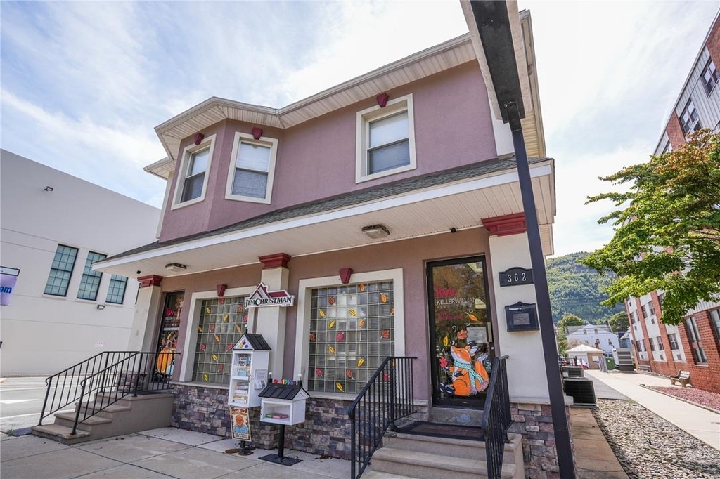 362 Delaware Avenue - Photo 0