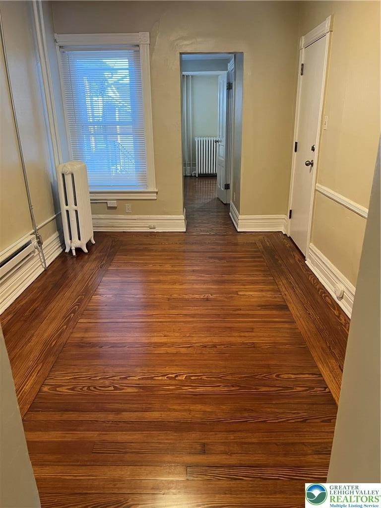 718 W Washington Street - Photo 3