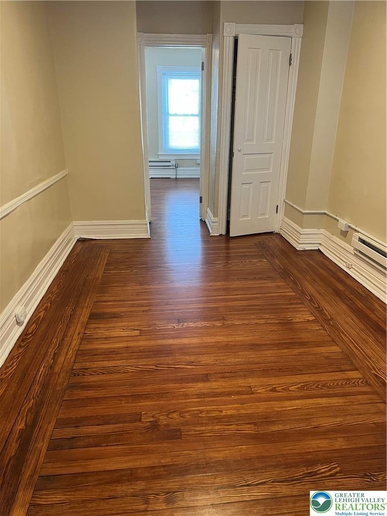 718 W Washington Street - Photo 4