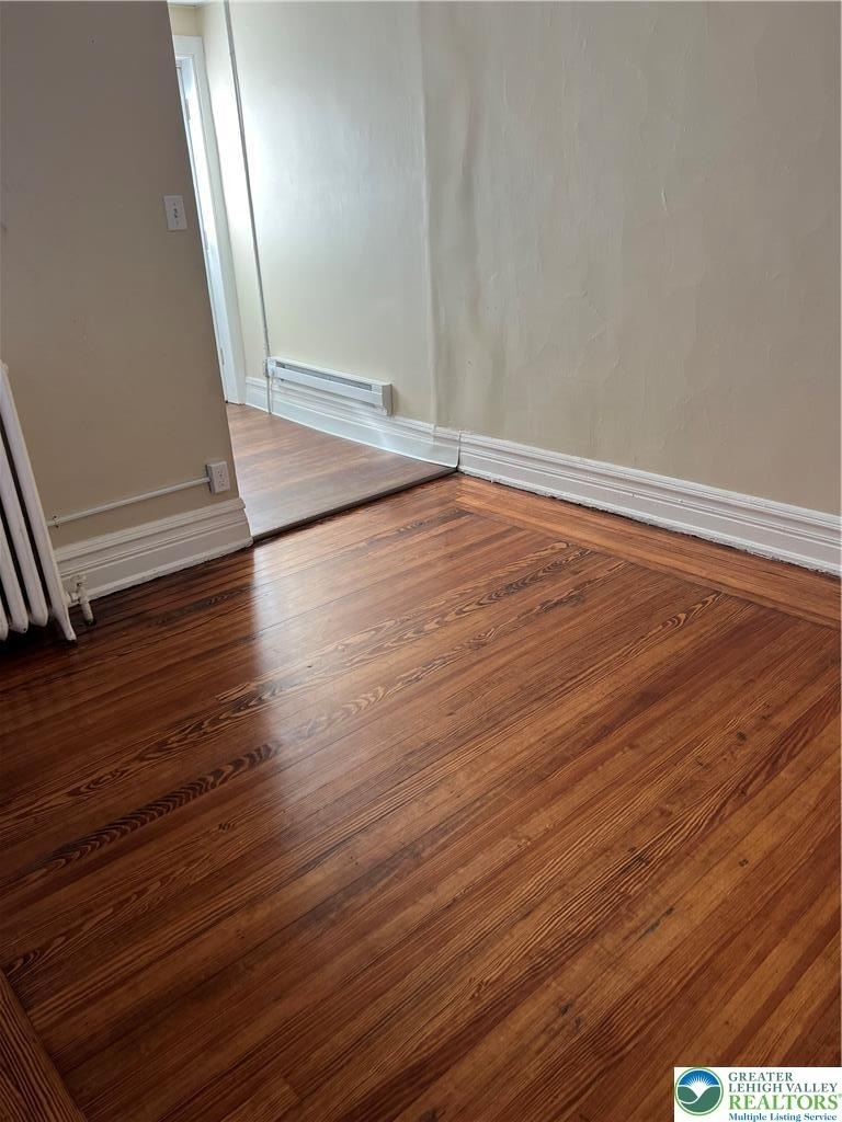 718 W Washington Street - Photo 8