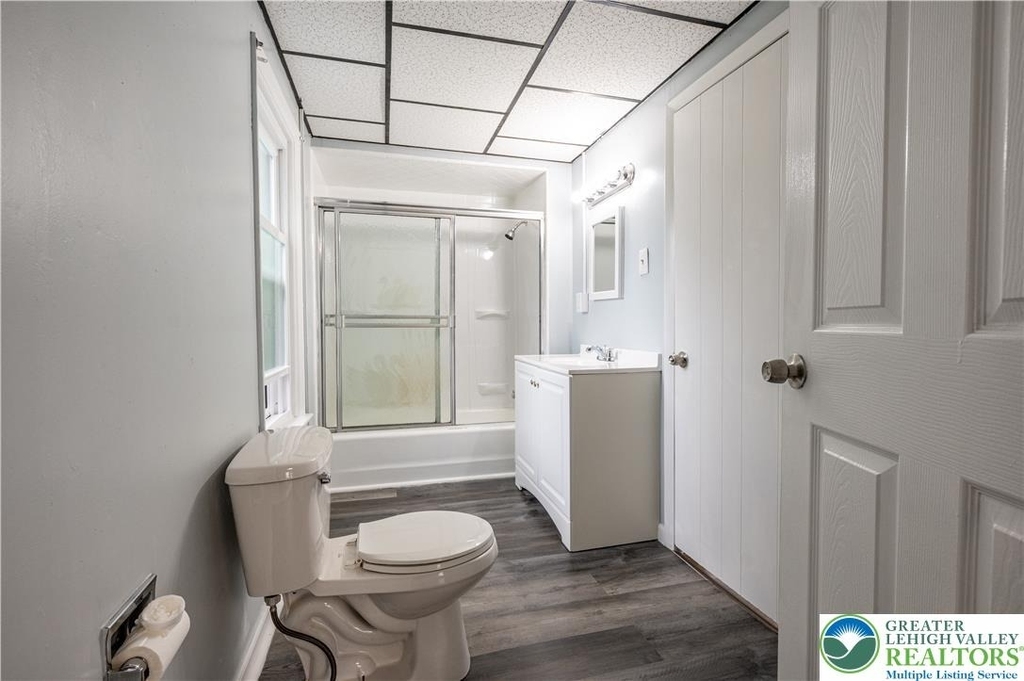739 Broadway - Photo 38