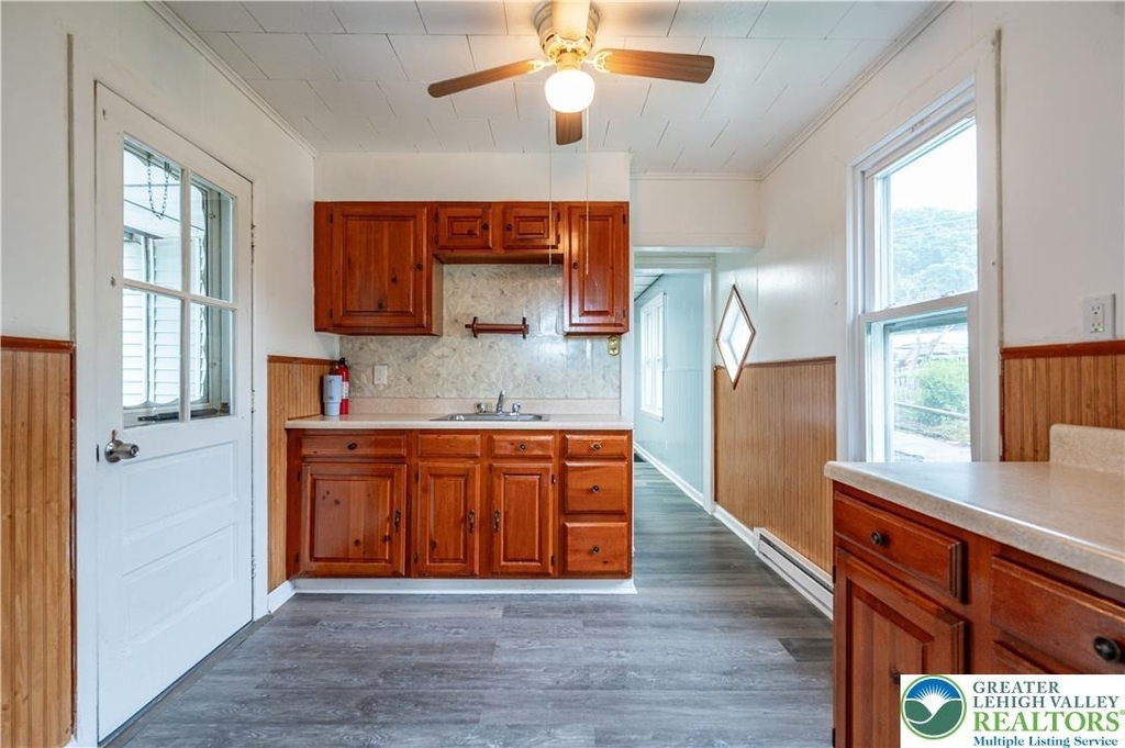 739 Broadway - Photo 19