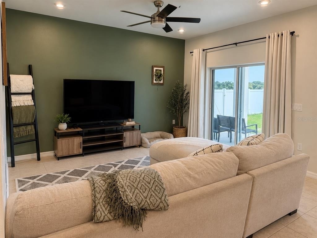 396 Helmsman Avenue - Photo 9