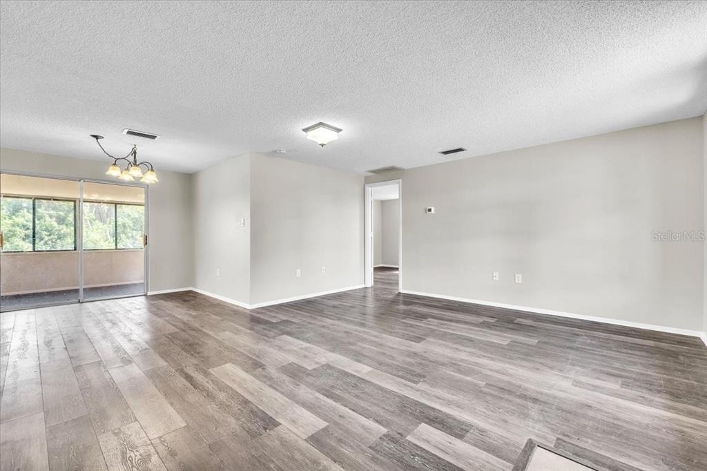 528 Magnolia Avenue Nw - Photo 1