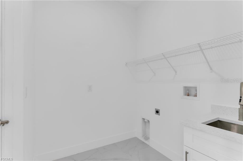475 Raymer Street - Photo 23