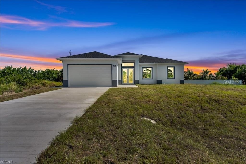 475 Raymer Street - Photo 1