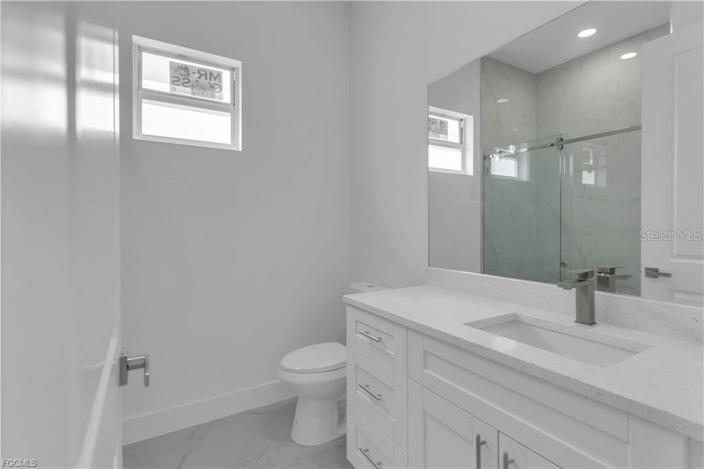 475 Raymer Street - Photo 18