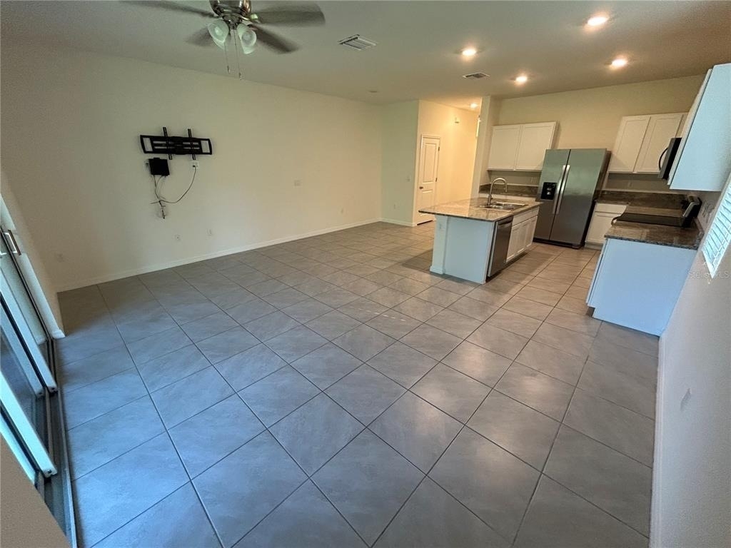 8736 Milestone Drive - Photo 4