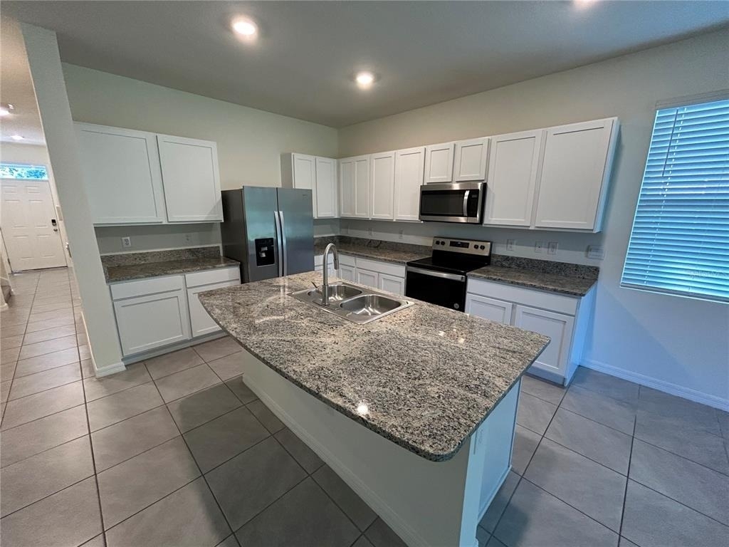 8736 Milestone Drive - Photo 3