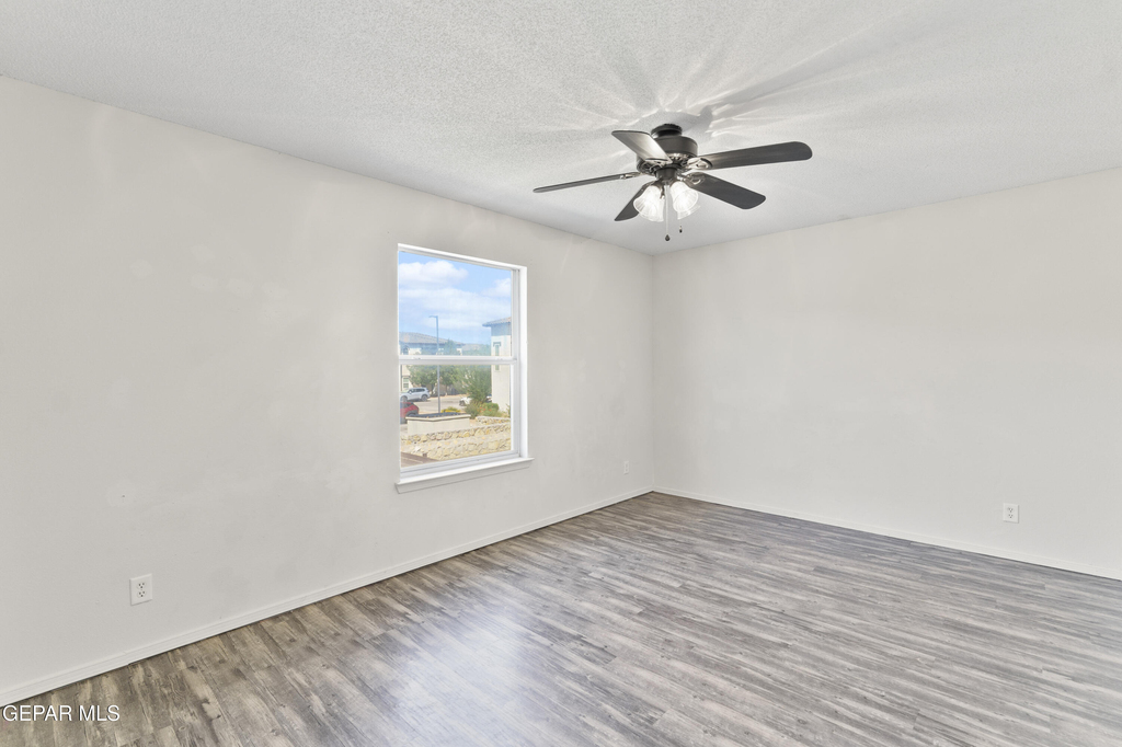 10799 Walden Pond Street - Photo 18
