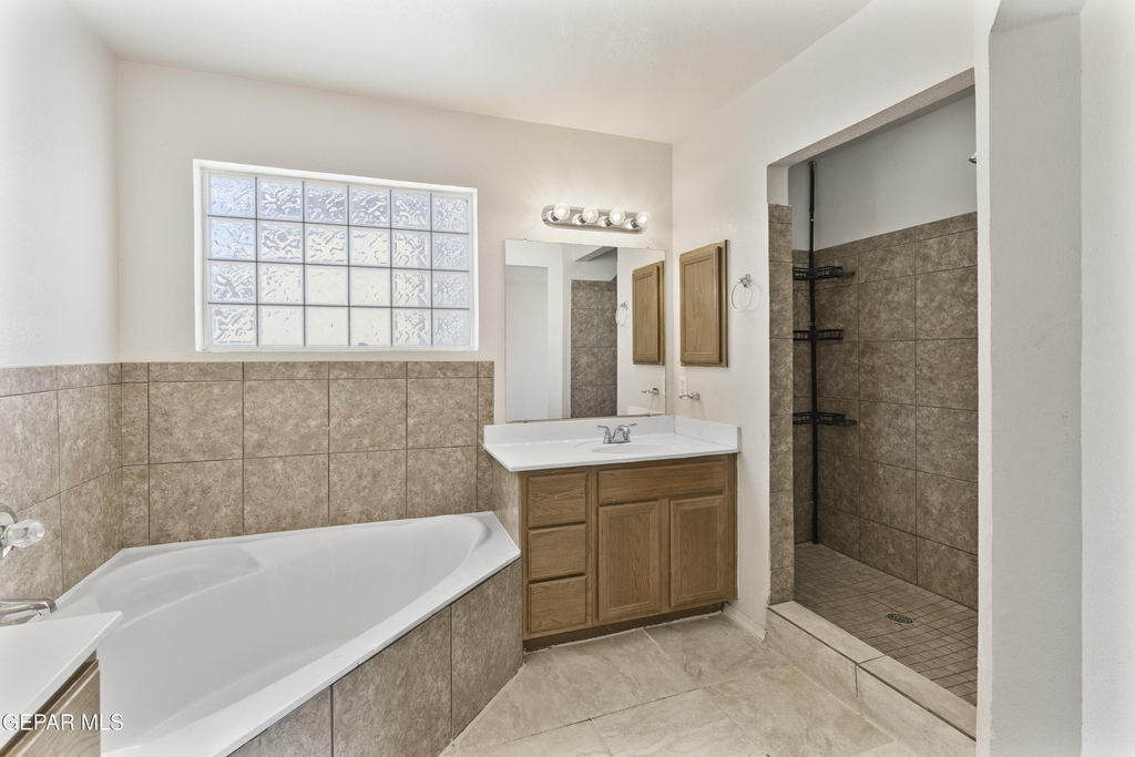 10799 Walden Pond Street - Photo 29