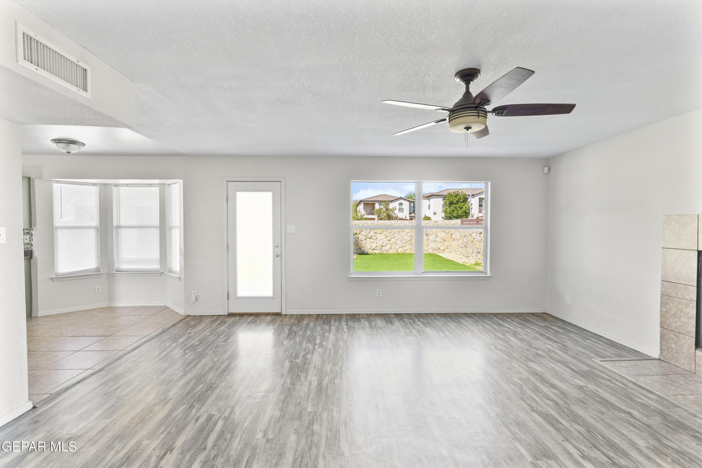 10799 Walden Pond Street - Photo 8