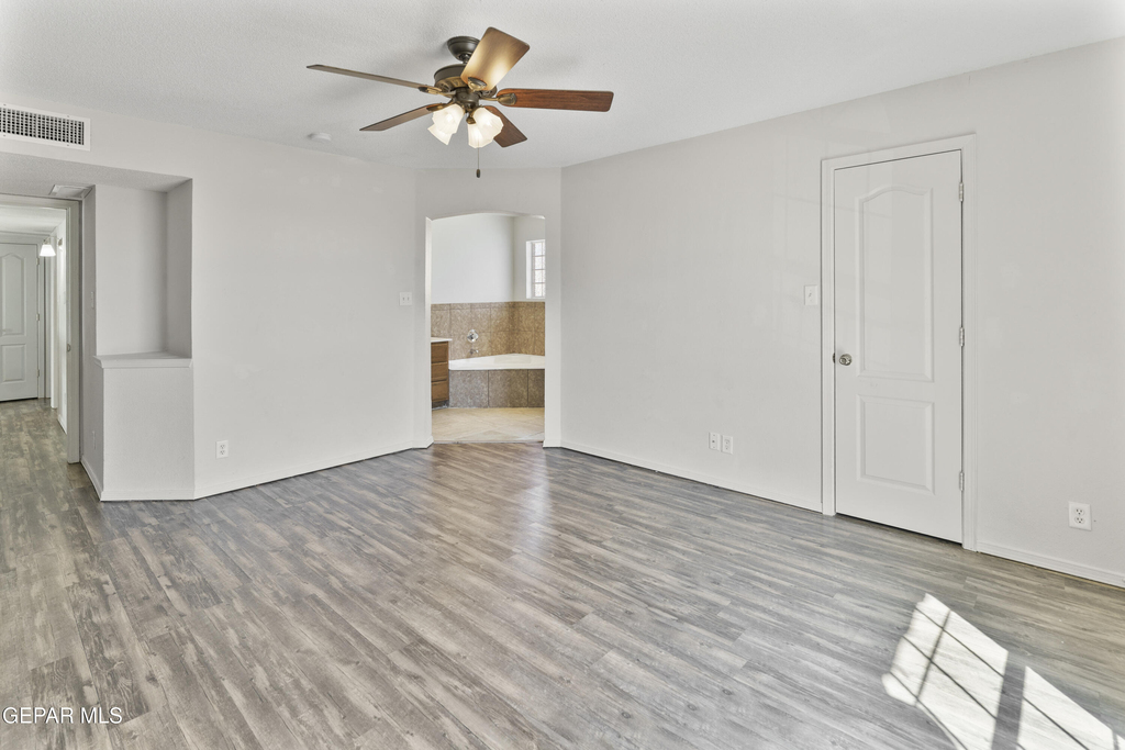 10799 Walden Pond Street - Photo 27