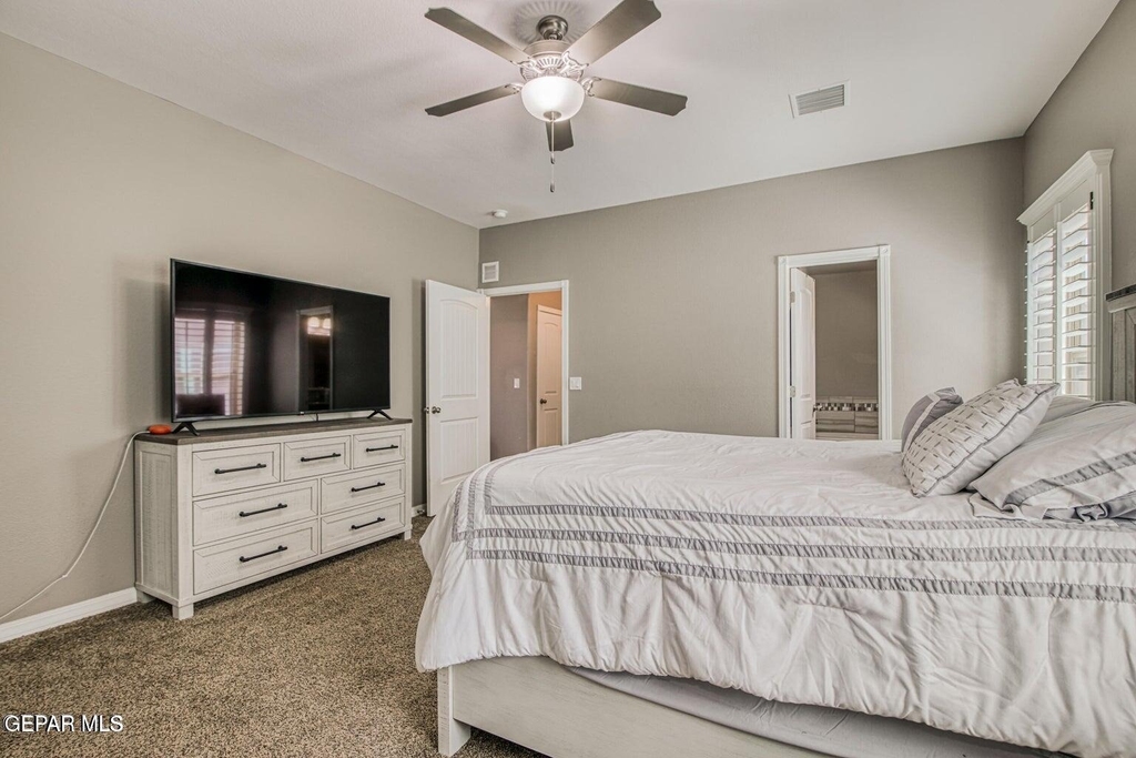 13665 Holbeck Street - Photo 16