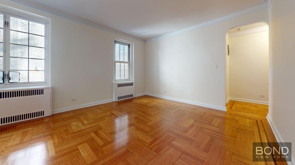1 Jane Street - Photo 3