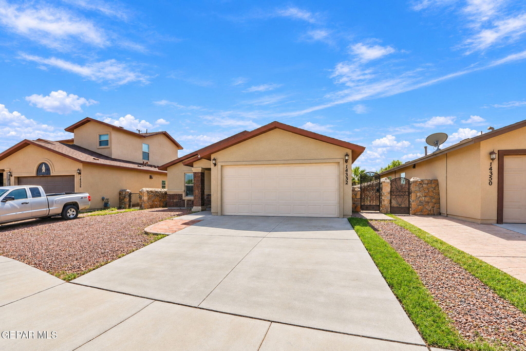 14352 S Cave Avenue - Photo 1