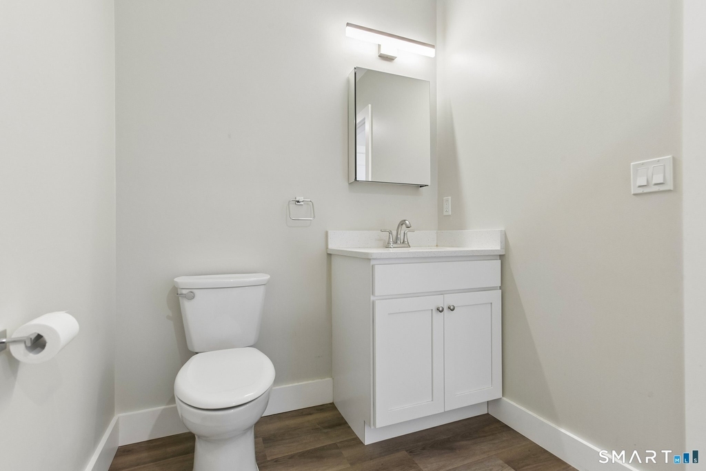 256 Captain Thomas Boulevard - Photo 8