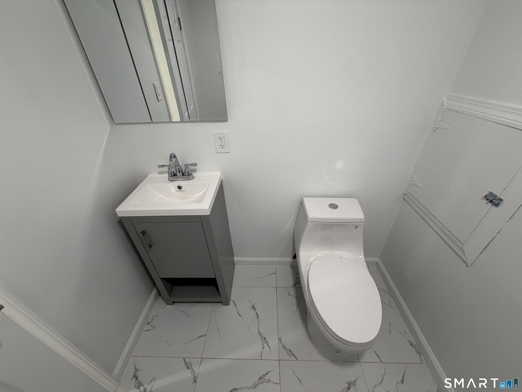 762 Woodin Street - Photo 19
