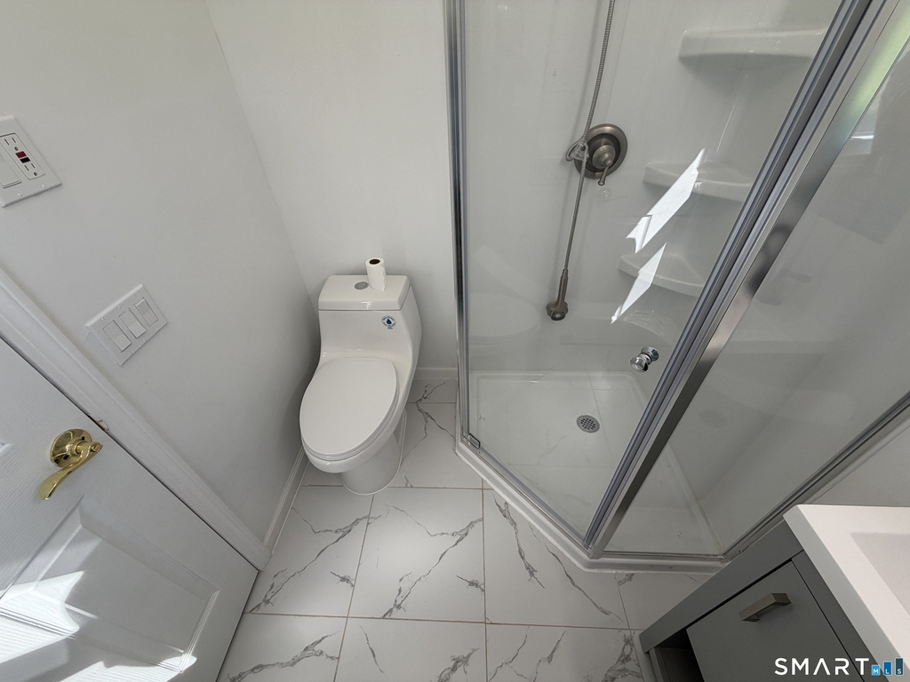 762 Woodin Street - Photo 15